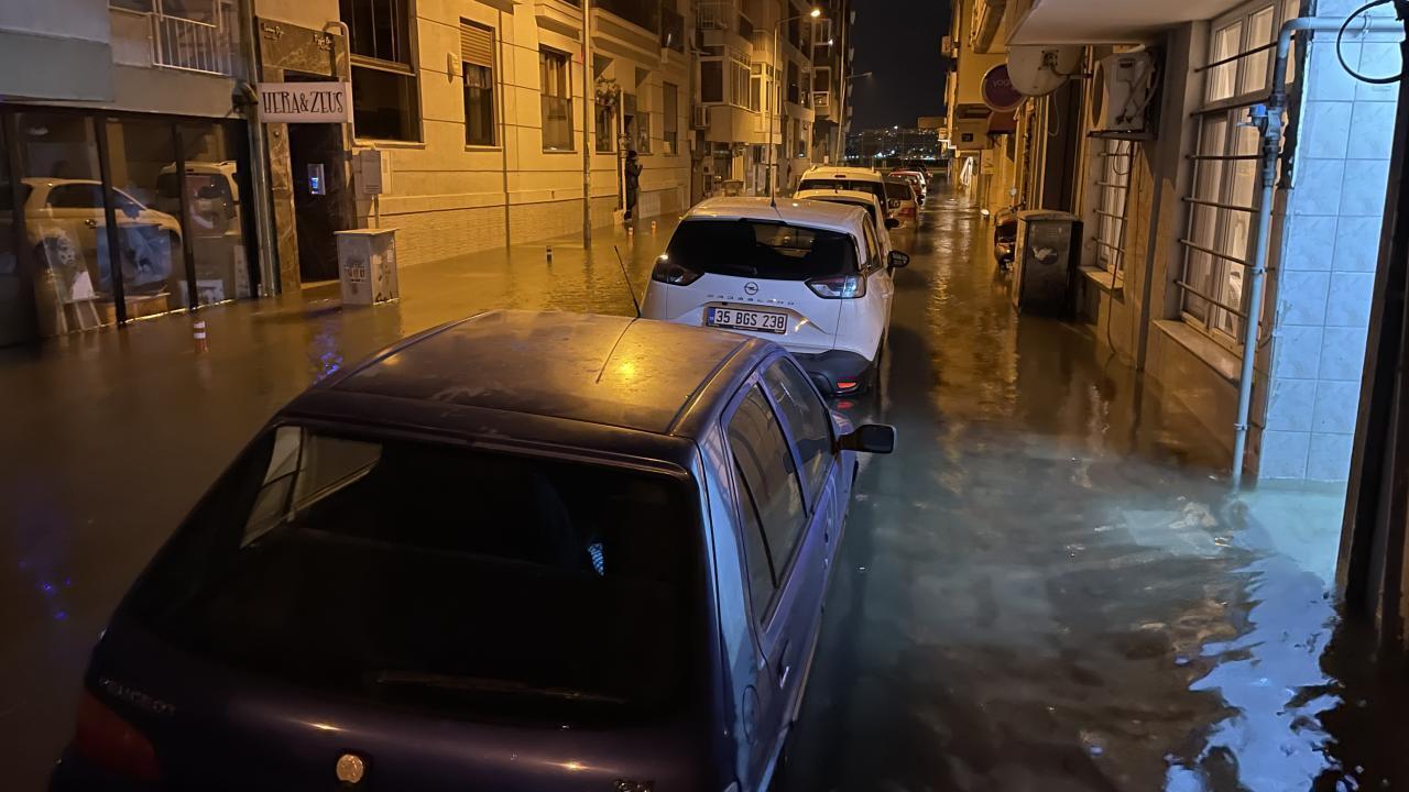 İzmirdə dəhşətli gecə