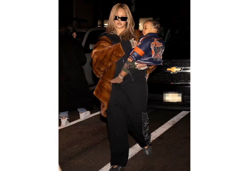 Рианна и рэпер A$AP Rocky появились на публике с детьми