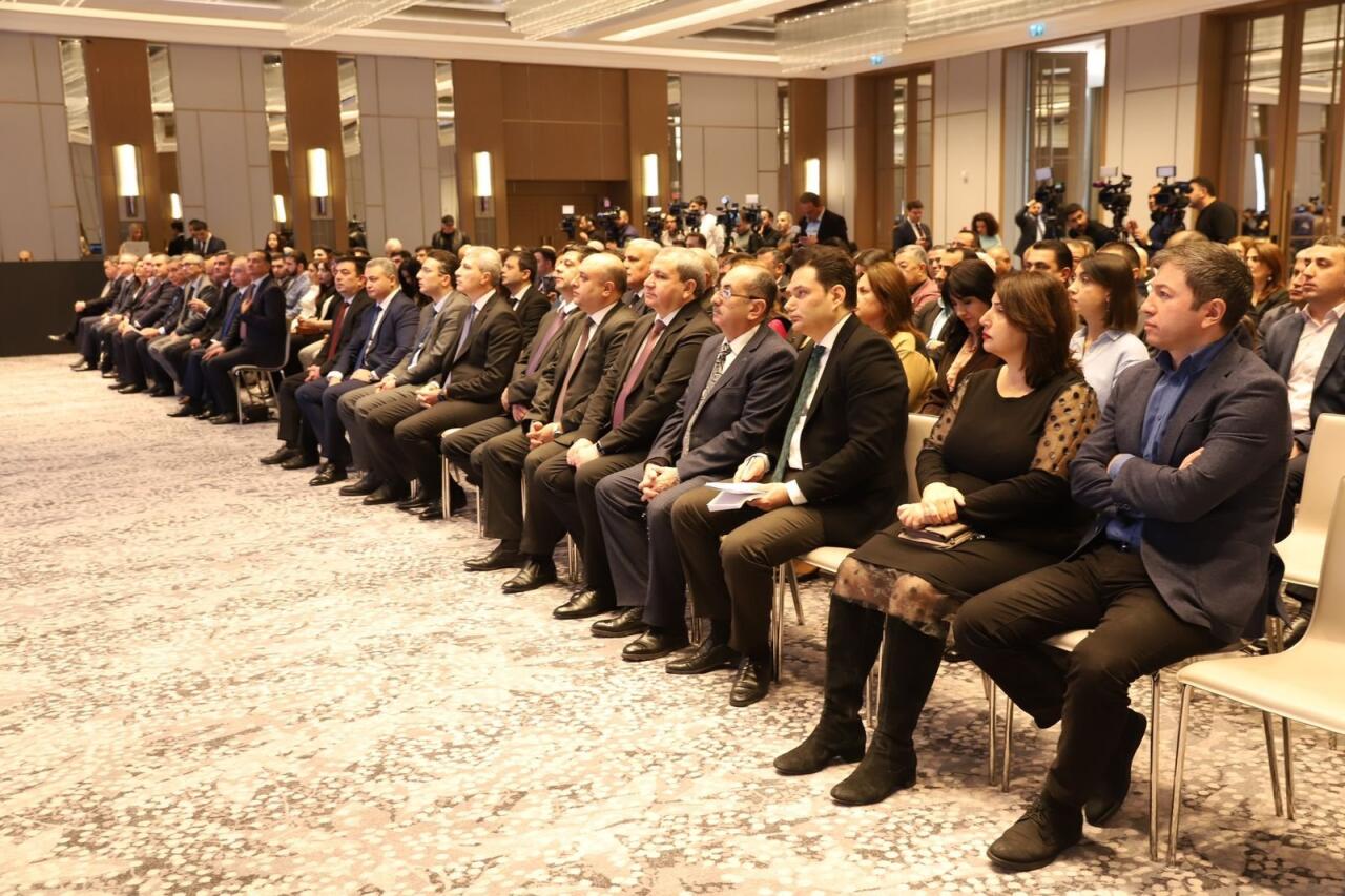 “MEDİAlab” layihəsi çərçivəsində “Yeni media mühitində təhsil və məşğulluq imkanları” adlı hesabat konfransı keçirilib