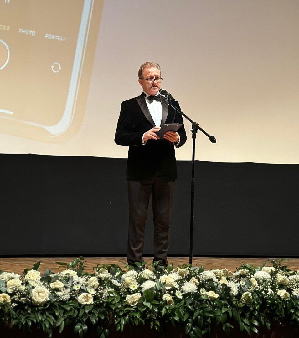 В Баку открылся CINEMO Mobil Film Festival - фестиваль фильмов, снятых на мобильный телефон