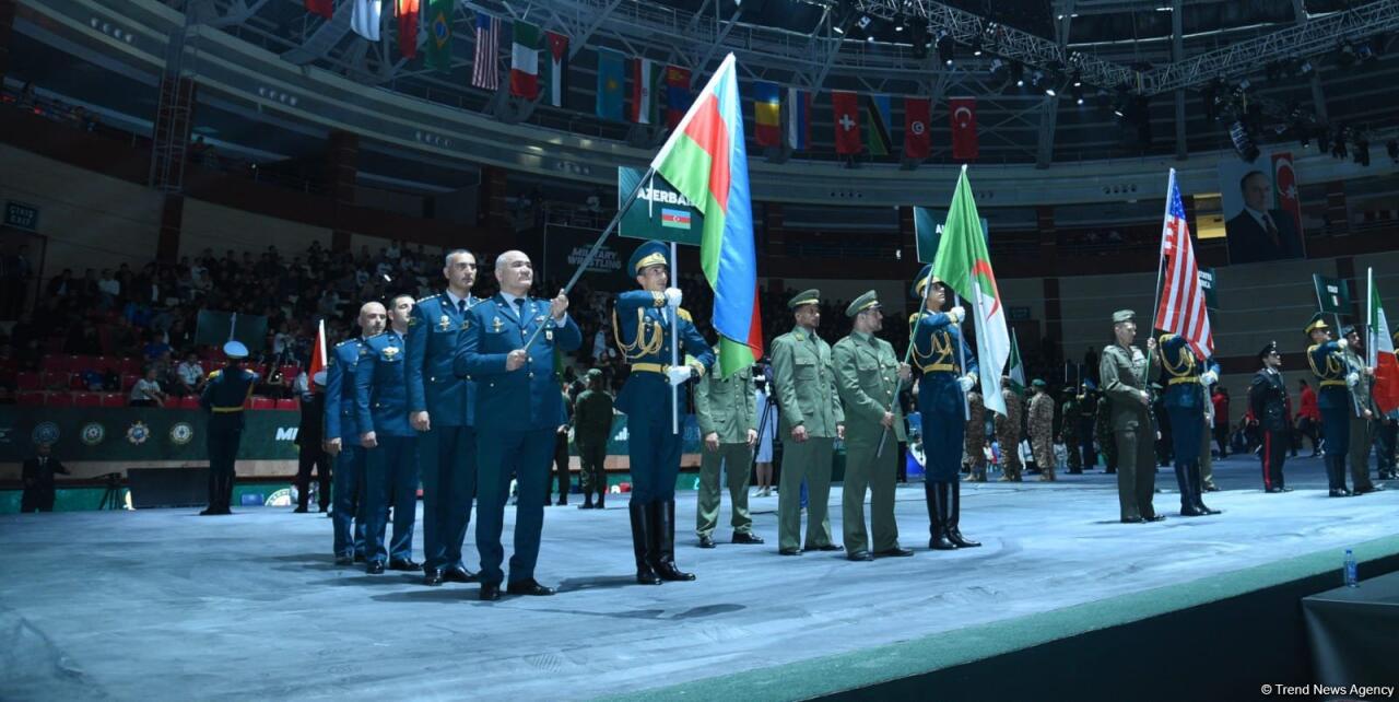 В Баку завершился чемпионат мира по борьбе среди военнослужащих