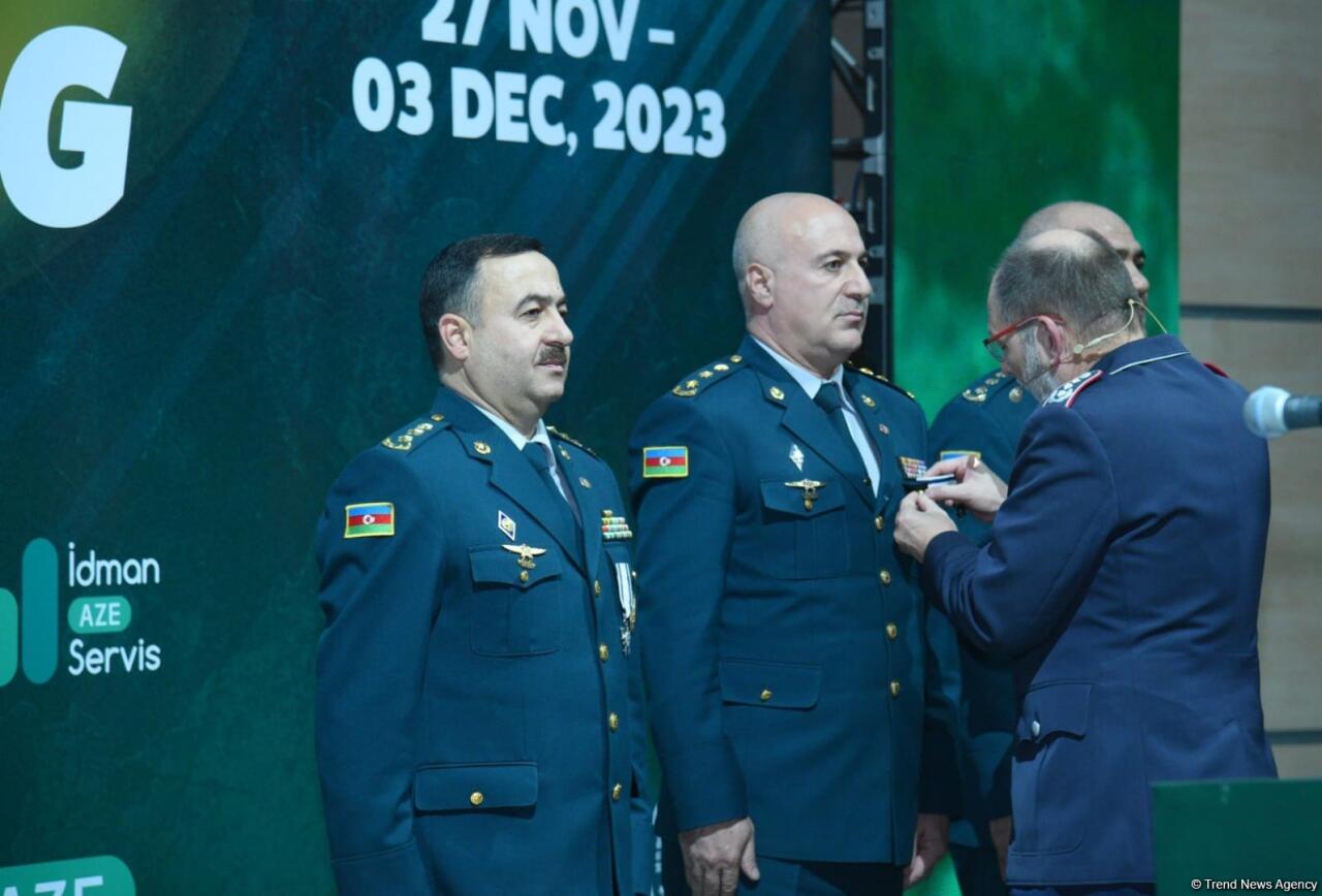В Баку завершился чемпионат мира по борьбе среди военнослужащих