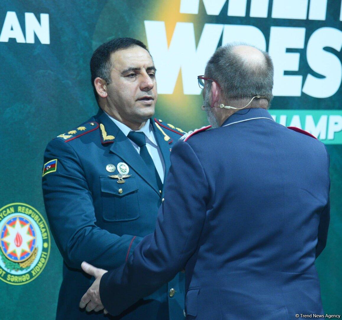 В Баку завершился чемпионат мира по борьбе среди военнослужащих
