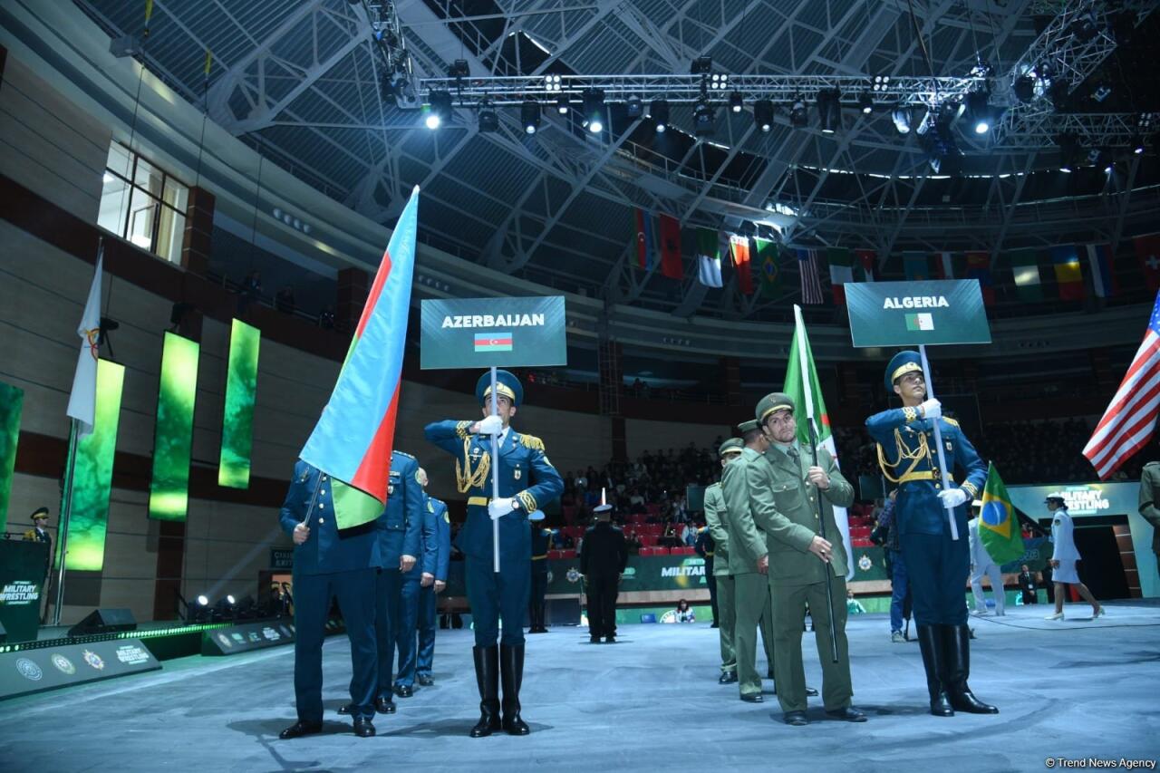 В Баку завершился чемпионат мира по борьбе среди военнослужащих