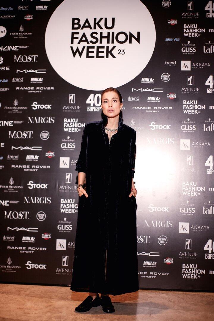 Baku Fashion Week 2023 – от огненного танца и роскошных тканей до национальных мотивов