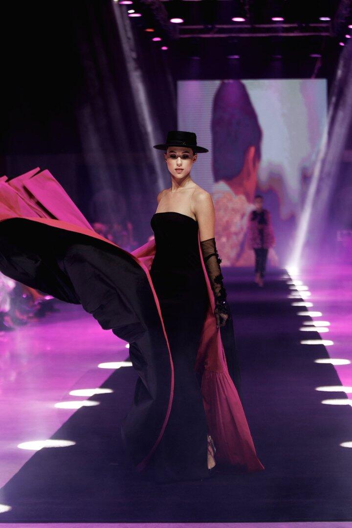 Baku Fashion Week 2023 – от огненного танца и роскошных тканей до национальных мотивов