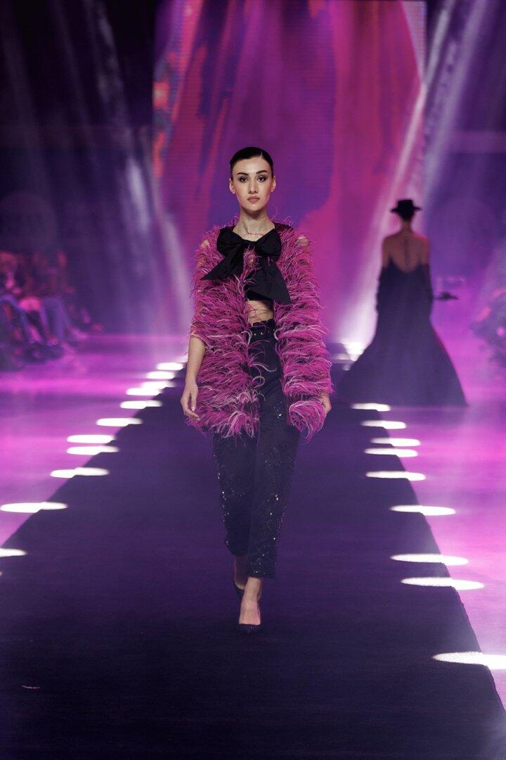 Baku Fashion Week 2023 – от огненного танца и роскошных тканей до национальных мотивов