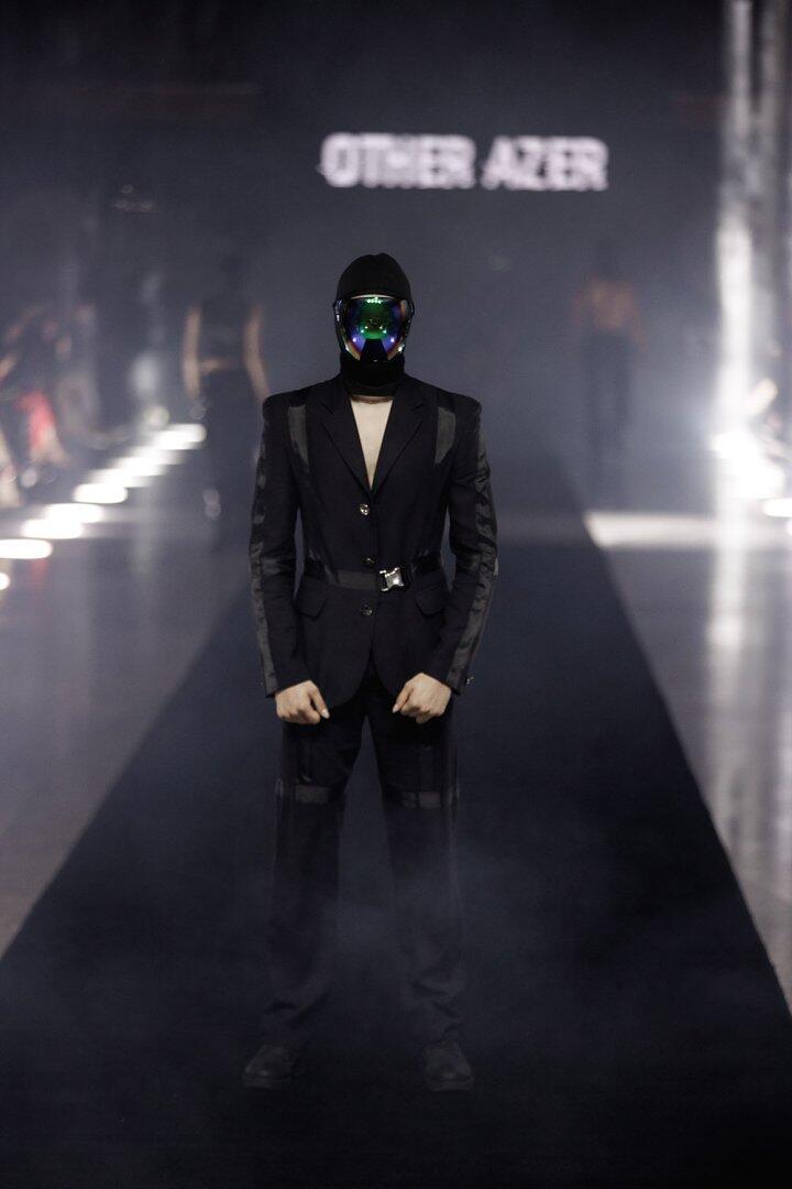 Baku Fashion Week 2023 – от огненного танца и роскошных тканей до национальных мотивов