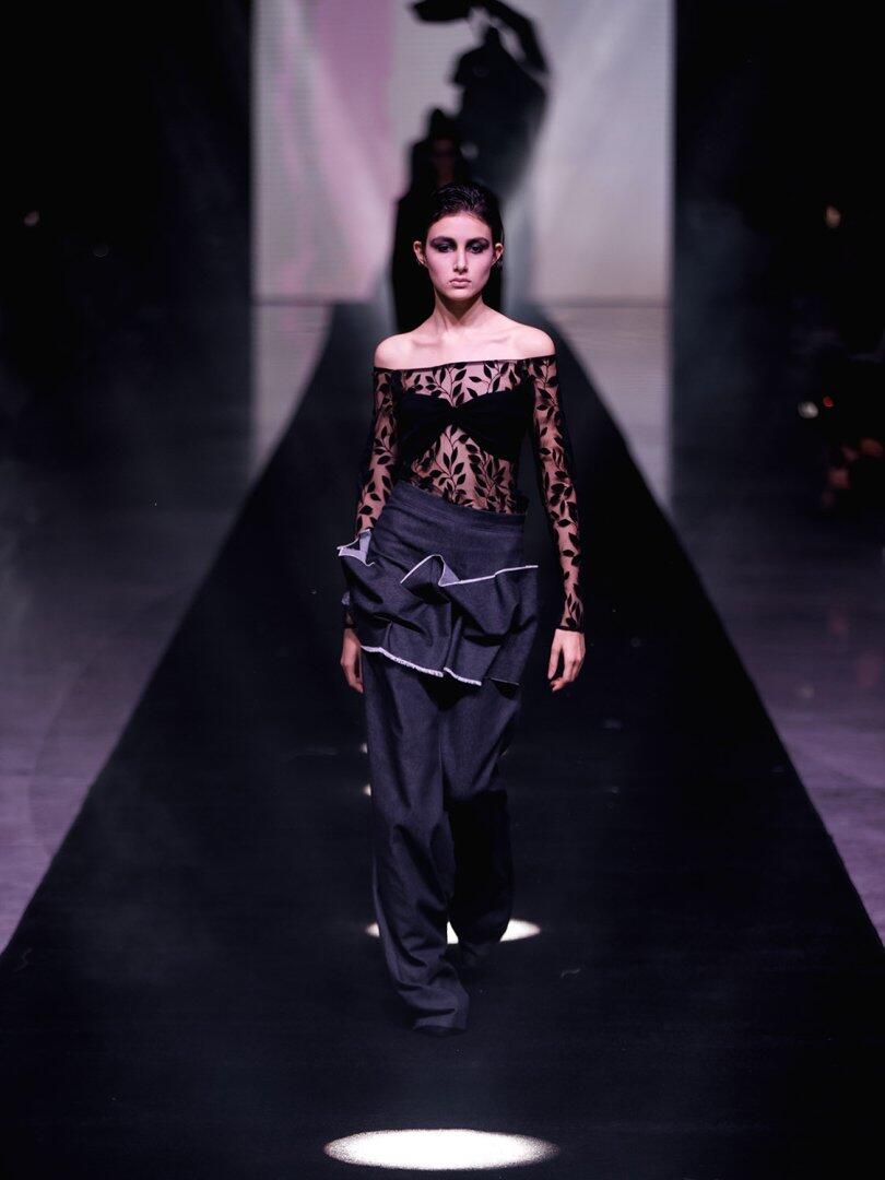 Baku Fashion Week 2023 – от огненного танца и роскошных тканей до национальных мотивов