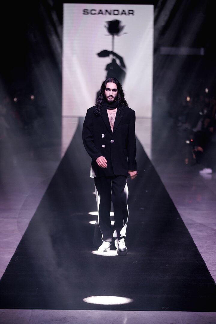 Baku Fashion Week 2023 – от огненного танца и роскошных тканей до национальных мотивов