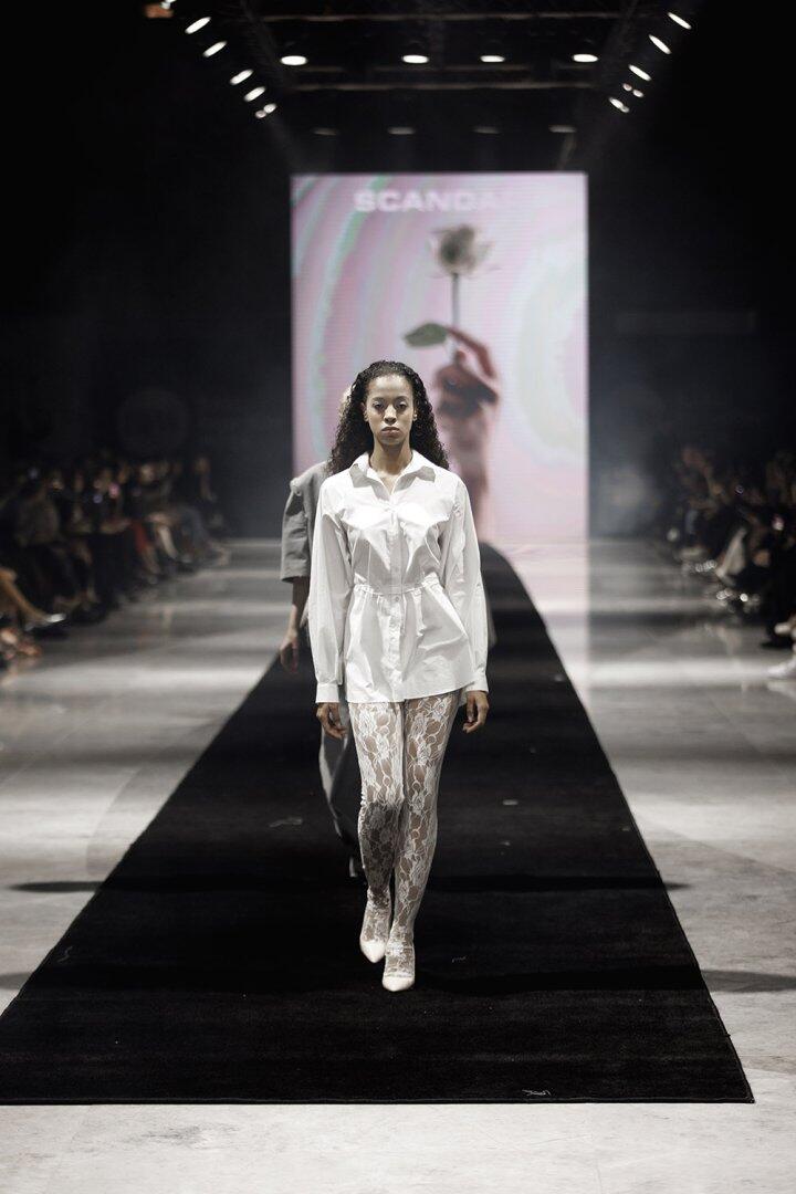 Baku Fashion Week 2023 – от огненного танца и роскошных тканей до национальных мотивов