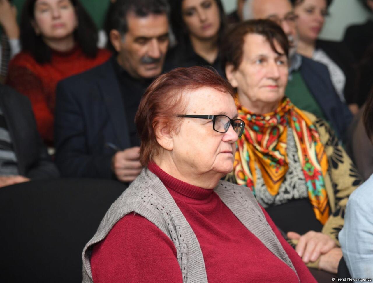 История одной дружбы. В Доме-музее Самеда Вургуна отметили 100-летие Расула Гамзатова