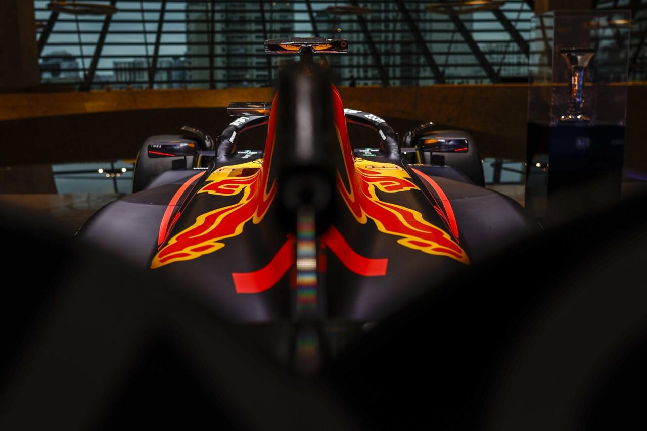 FIA Prize Giving 2023 в Баку запомнилась своей зрелищностью