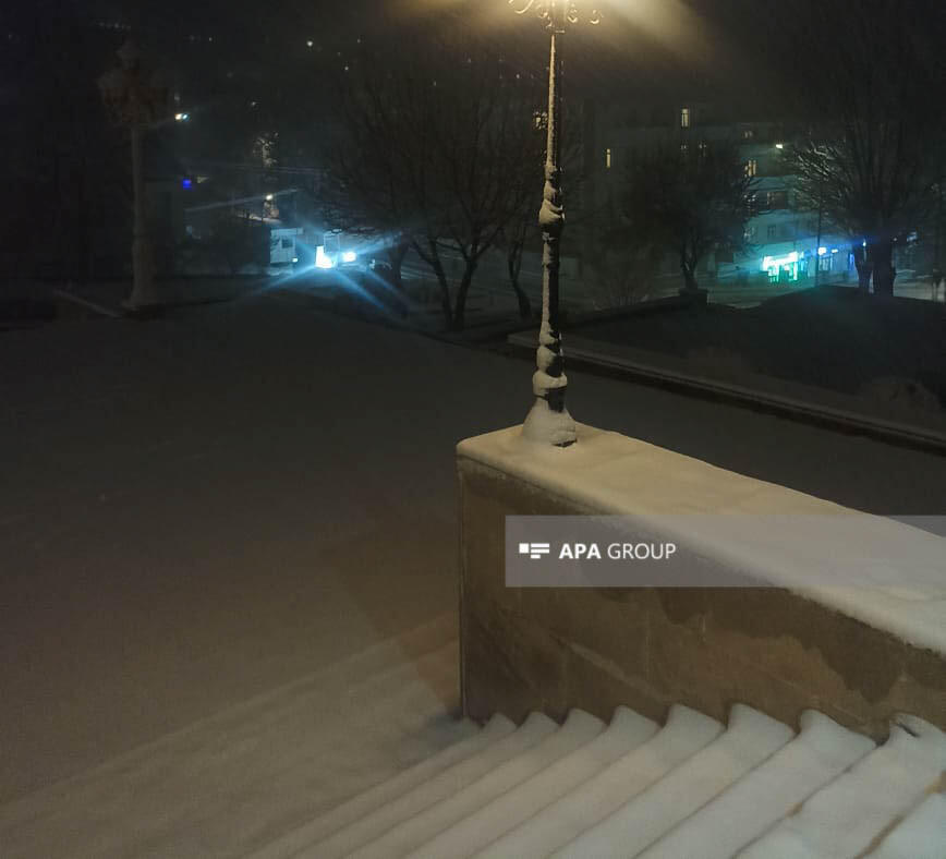 В трех районах Азербайджана выпал снег