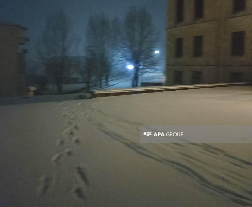 В трех районах Азербайджана выпал снег