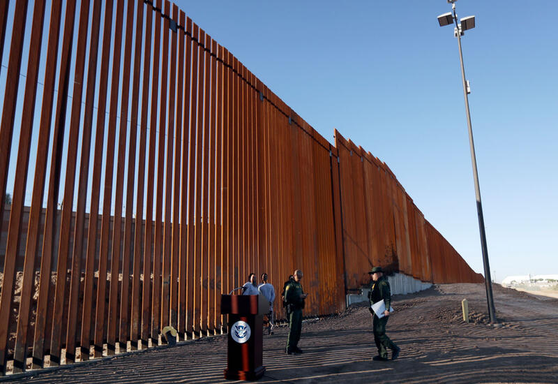 США временно закрыли границу с Мексикой