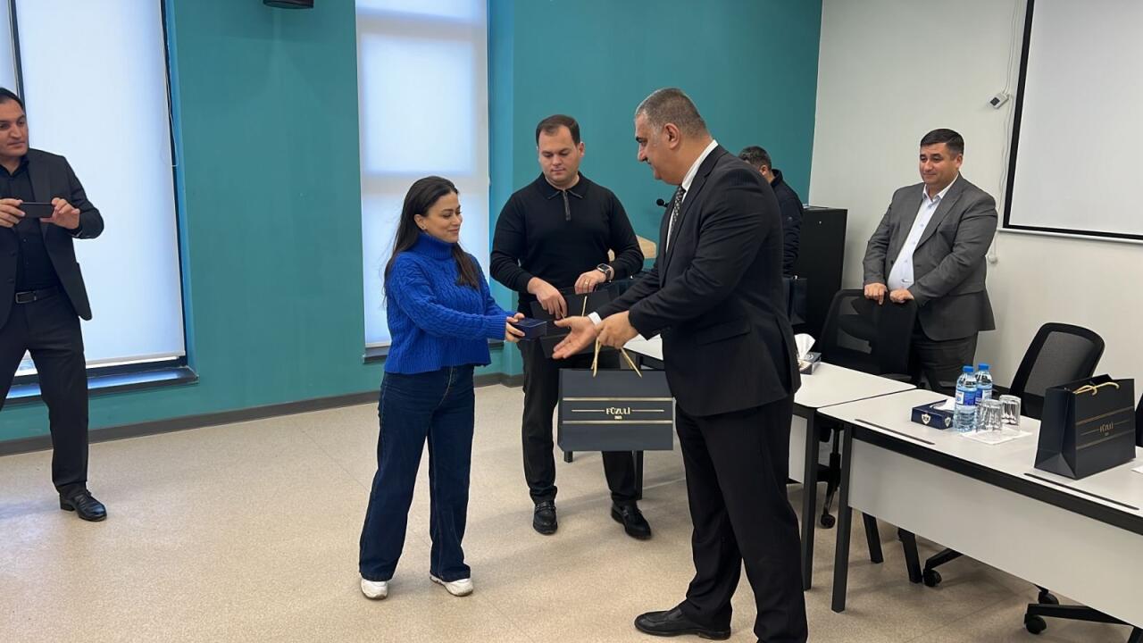 Очередная группа бывших вынужденных переселенцев прибыла в город Физули