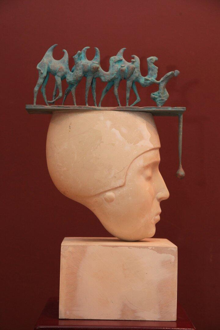 Путешествие в мир разных эпох! Метаморфические узы отца и сына - Ибрагима Гасанова и Рухуллы Гасанзаде