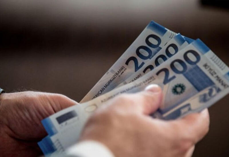 Bu şəxslərin maaşı artırıldı