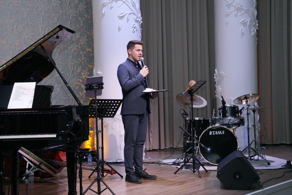 Heydər Əliyev Fondunun vitse-prezidenti Leyla Əliyevanın təşəbbüsü ilə “Ürəkdən-ürəyə” adlı konserti keçirilib