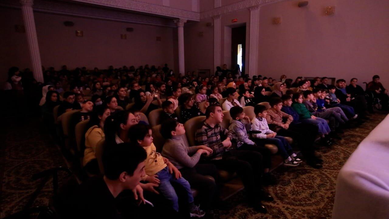 Новогодняя зимняя сказка в Баку