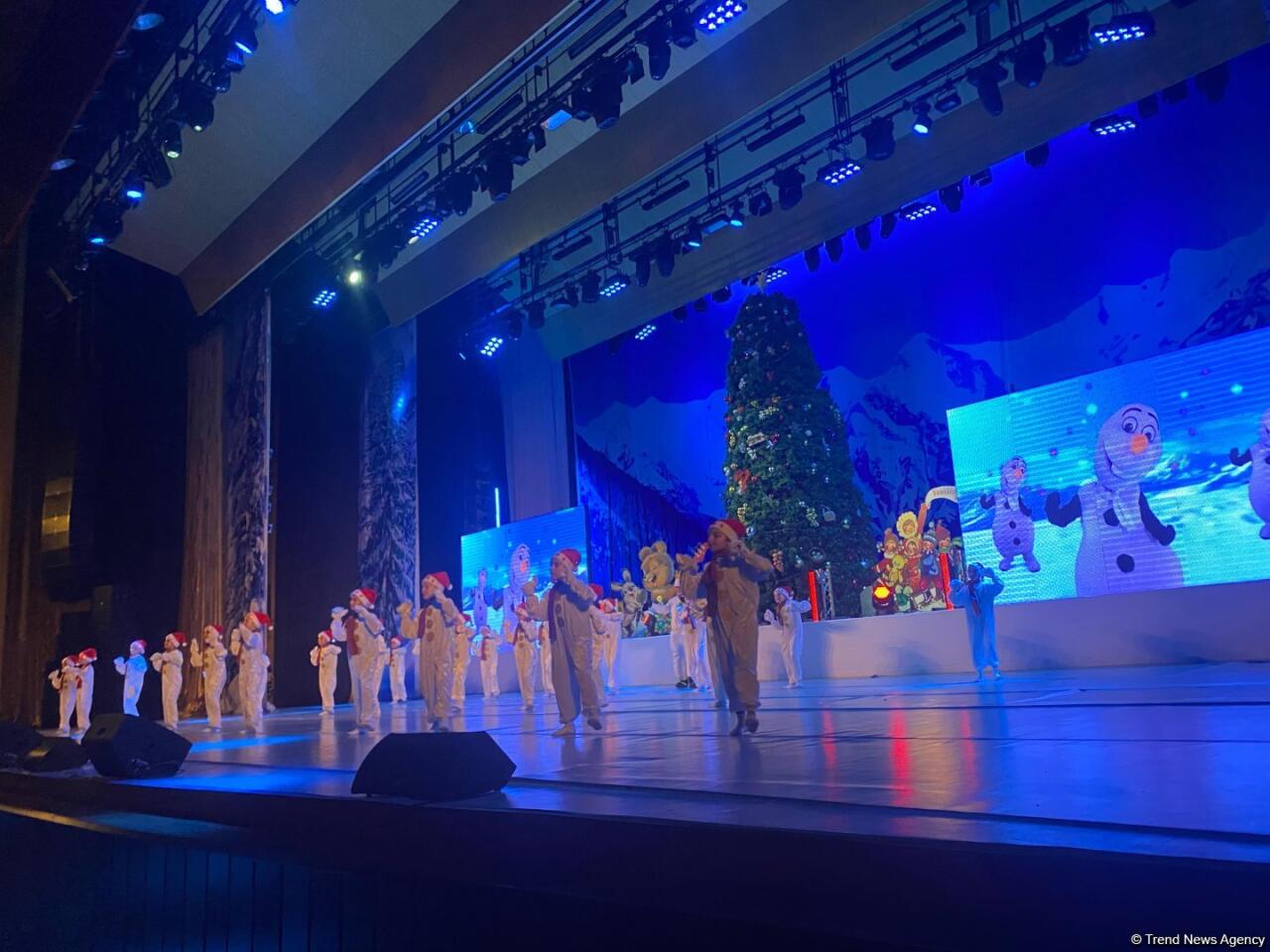 Сказочный мир в Баку