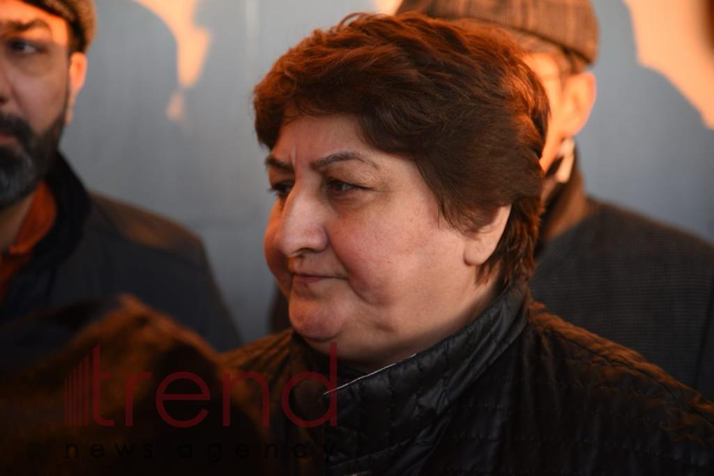 Самолет с телом Айгюн Бейляр приземлился в Баку