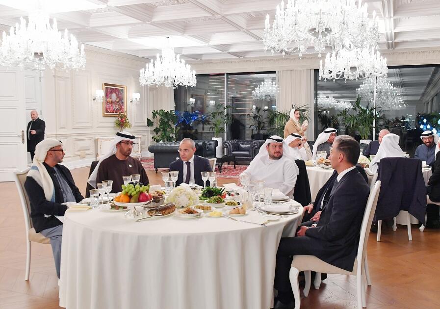 Prezident İlham Əliyevin adından Birləşmiş Ərəb Əmirliklərinin Prezidenti Şeyx Məhəmməd bin Zayed Əl Nəhyanın şərəfinə rəsmi ziyafət verilib