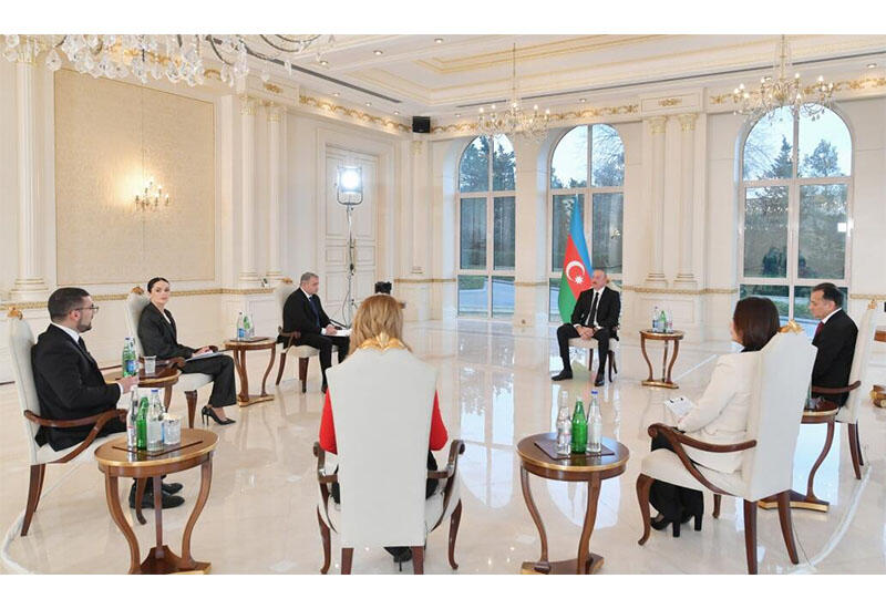 Prezident İlham Əliyev fevralda keçiriləcək növbədənkənar seçkiləri şərtləndirən əsas amilləri açıqlayıb