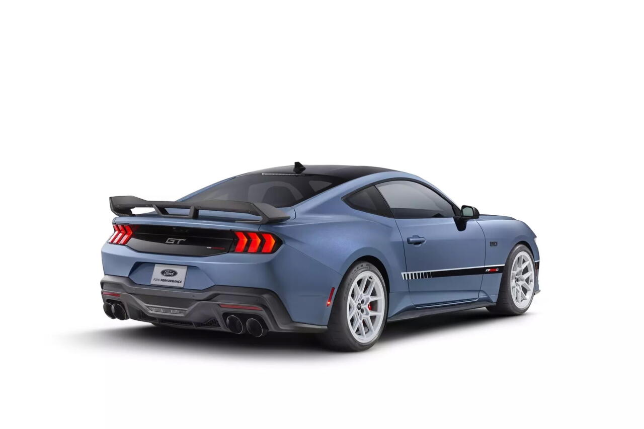 Ford выпустил 800-сильный Mustang GT с компрессором