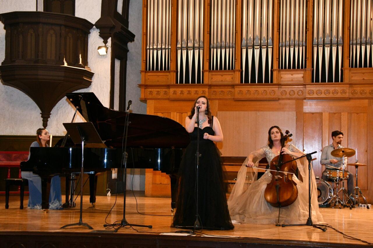 В Баку наступил музыкальный старый Новый год