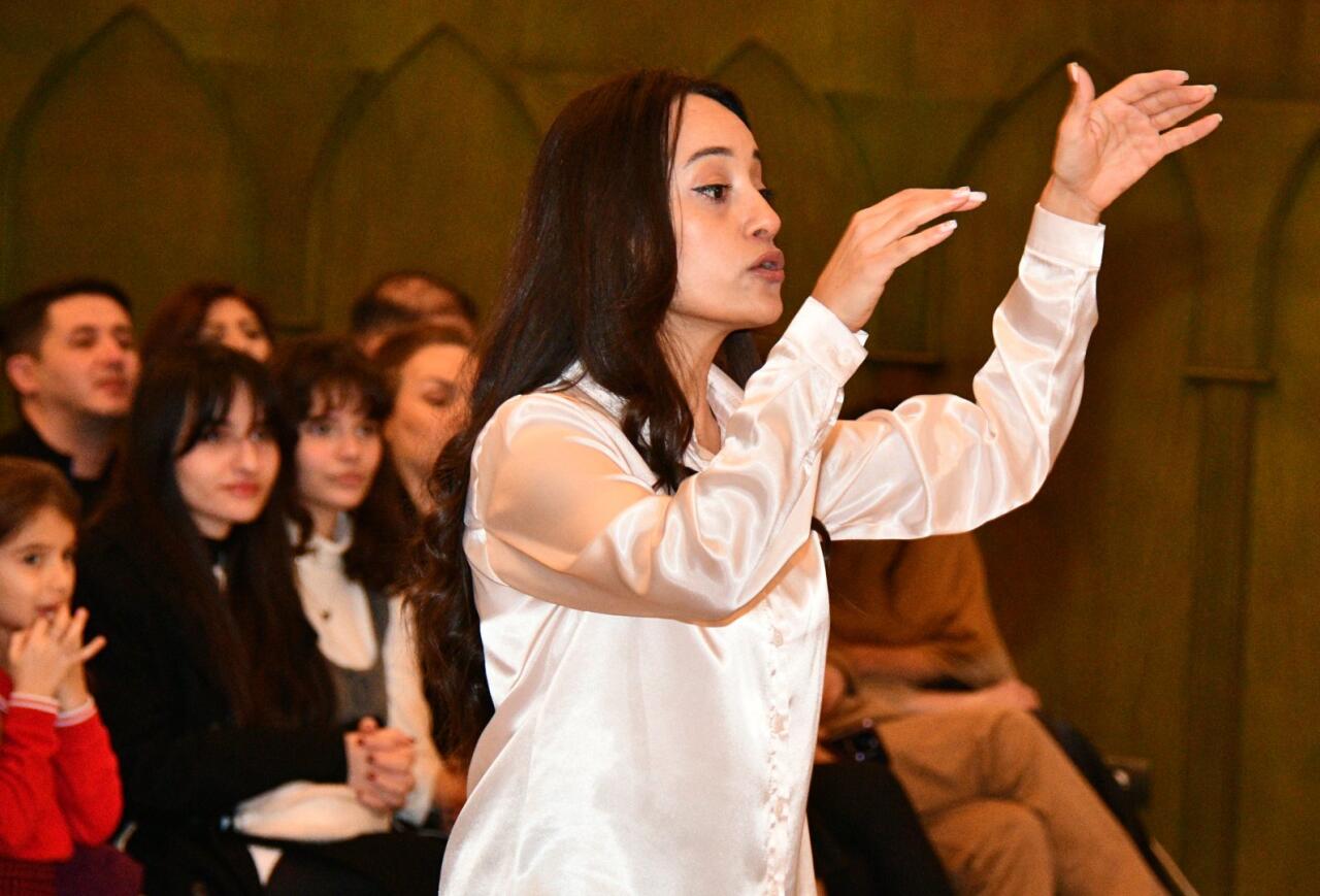 В Баку наступил музыкальный старый Новый год