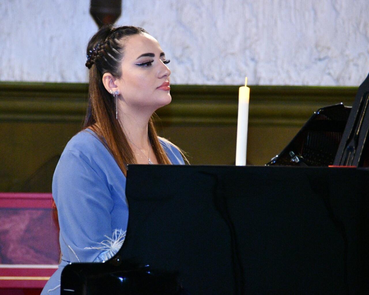 В Баку наступил музыкальный старый Новый год