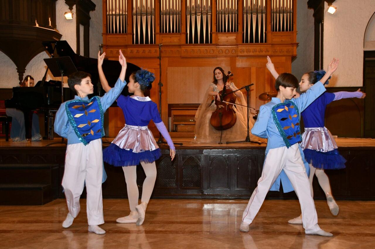 В Баку наступил музыкальный старый Новый год