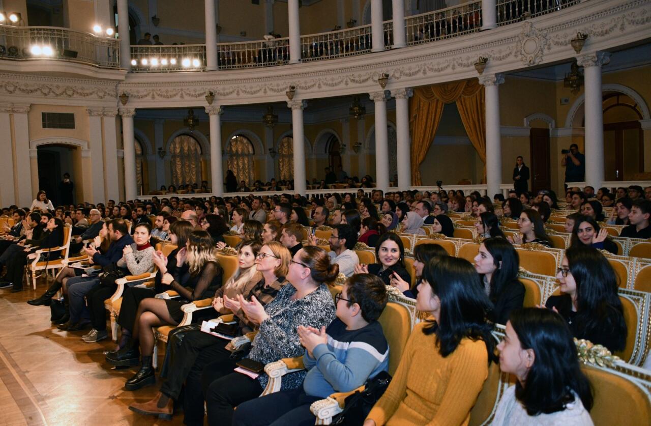 Космическое звучание в Баку