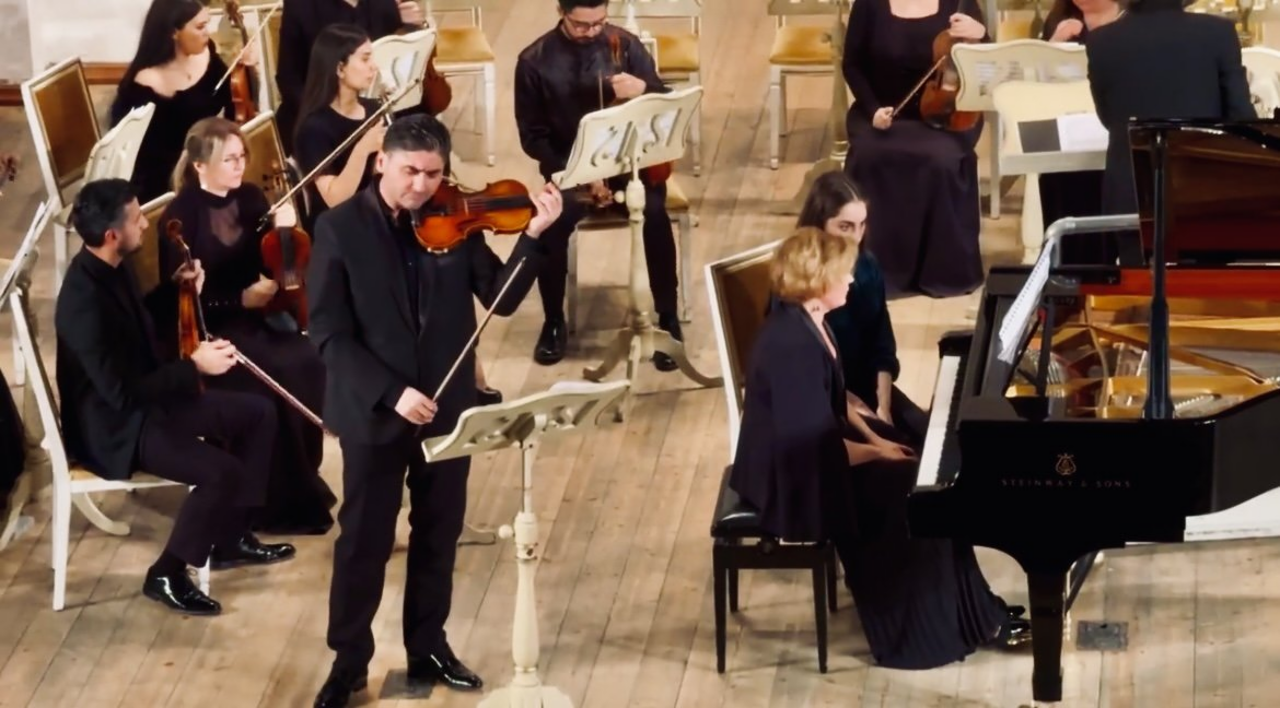 Завораживающая музыка в Баку