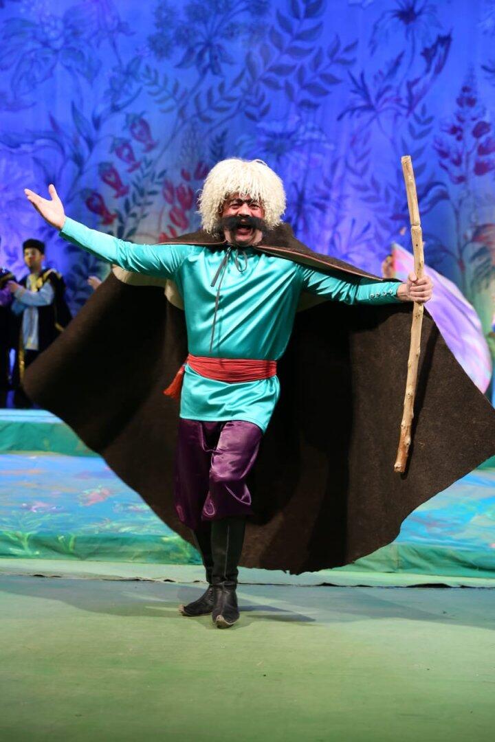 В поисках друзей… В Баку рассказали увлекательную историю