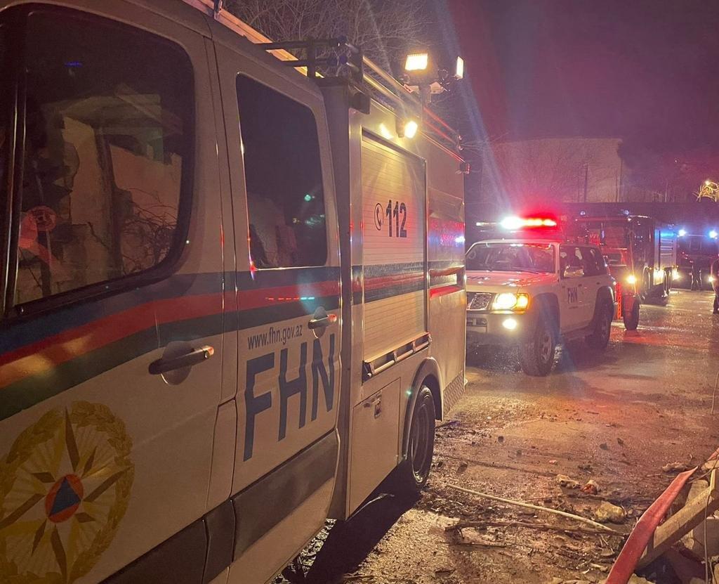 Bakıda partlayış olan ərazidə axtarış-xilasetmə işləri davam etdirilir