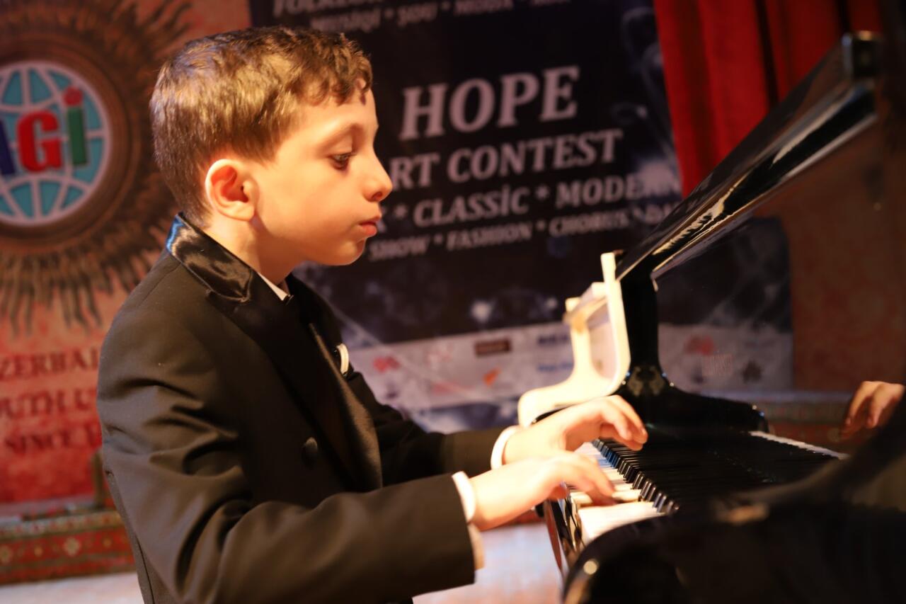 В Баку состоялся конкурс искусств "Ümid 2024"