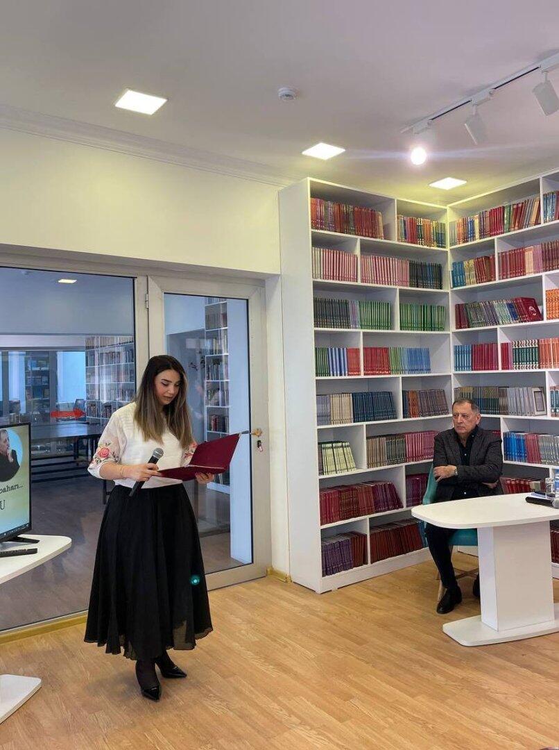 В Баку прошел поэтический вечер в честь юбилея Баба Везироглу