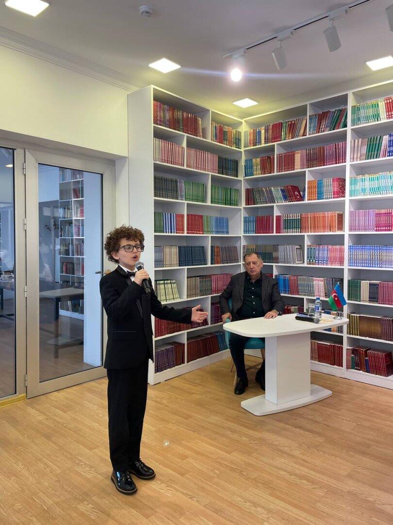 В Баку прошел поэтический вечер в честь юбилея Баба Везироглу