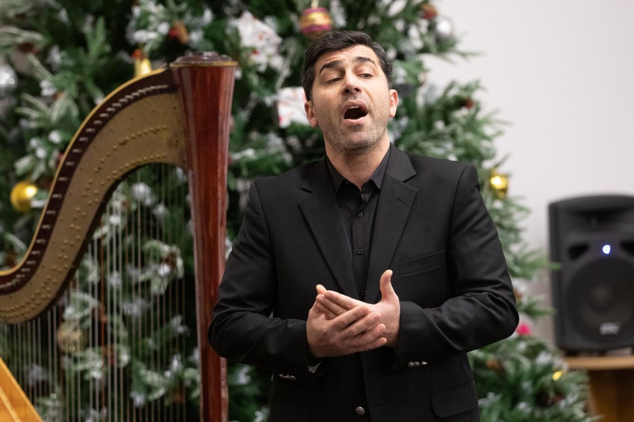 "Святочные вечера" в Баку отметили праздничным концертом