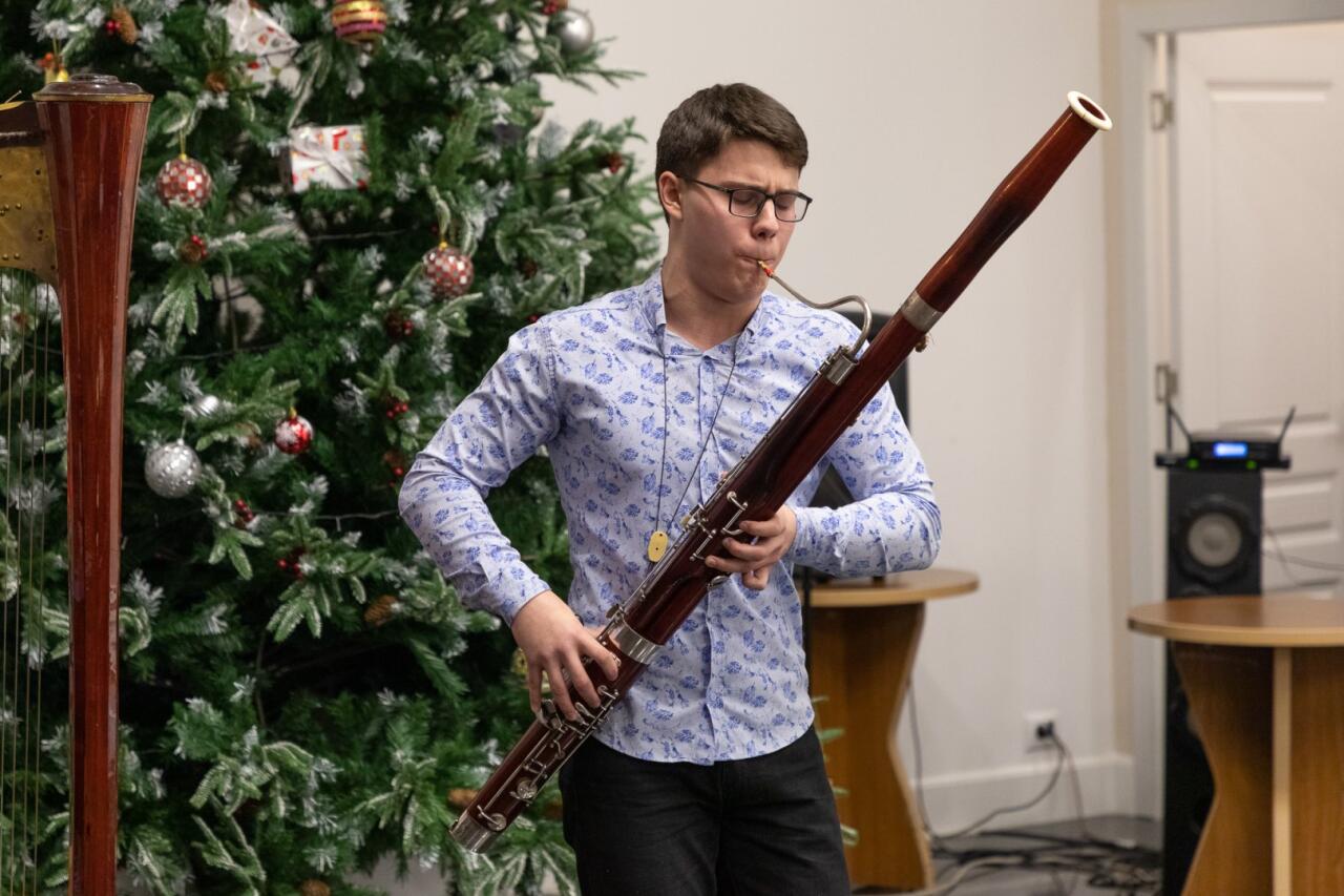 "Святочные вечера" в Баку отметили праздничным концертом