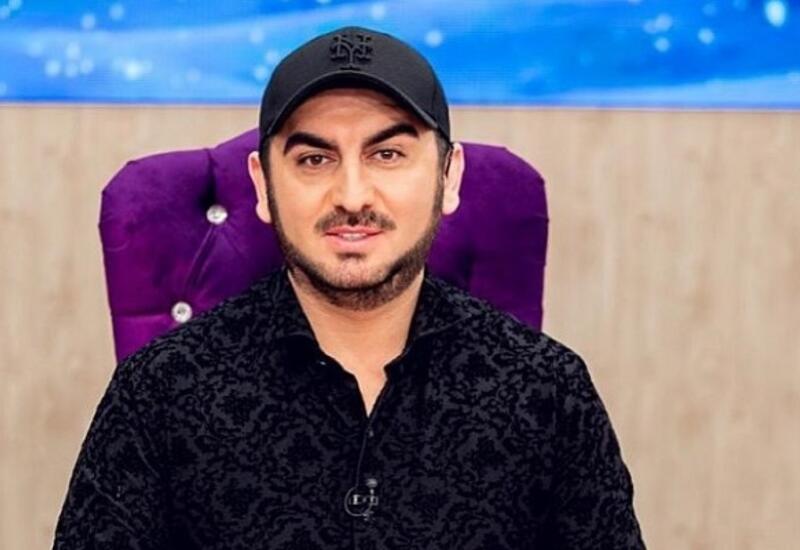 Tolik ilk dəfə bacısını göstərdi