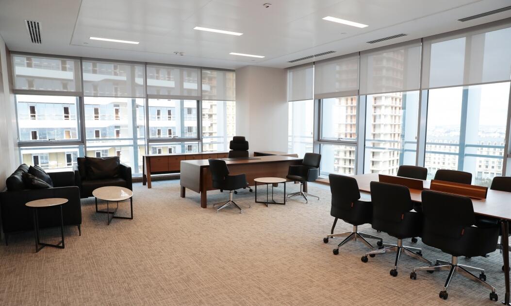 Президент Ильхам Алиев ознакомился с работами по строительству и благоустройству в Центральном парковом квартале и условиями, созданными в Офисном здании Белого города Баку