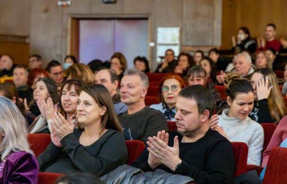 Путешествие из Азербайджана в Болгарию. День кино и черно-белые сказки