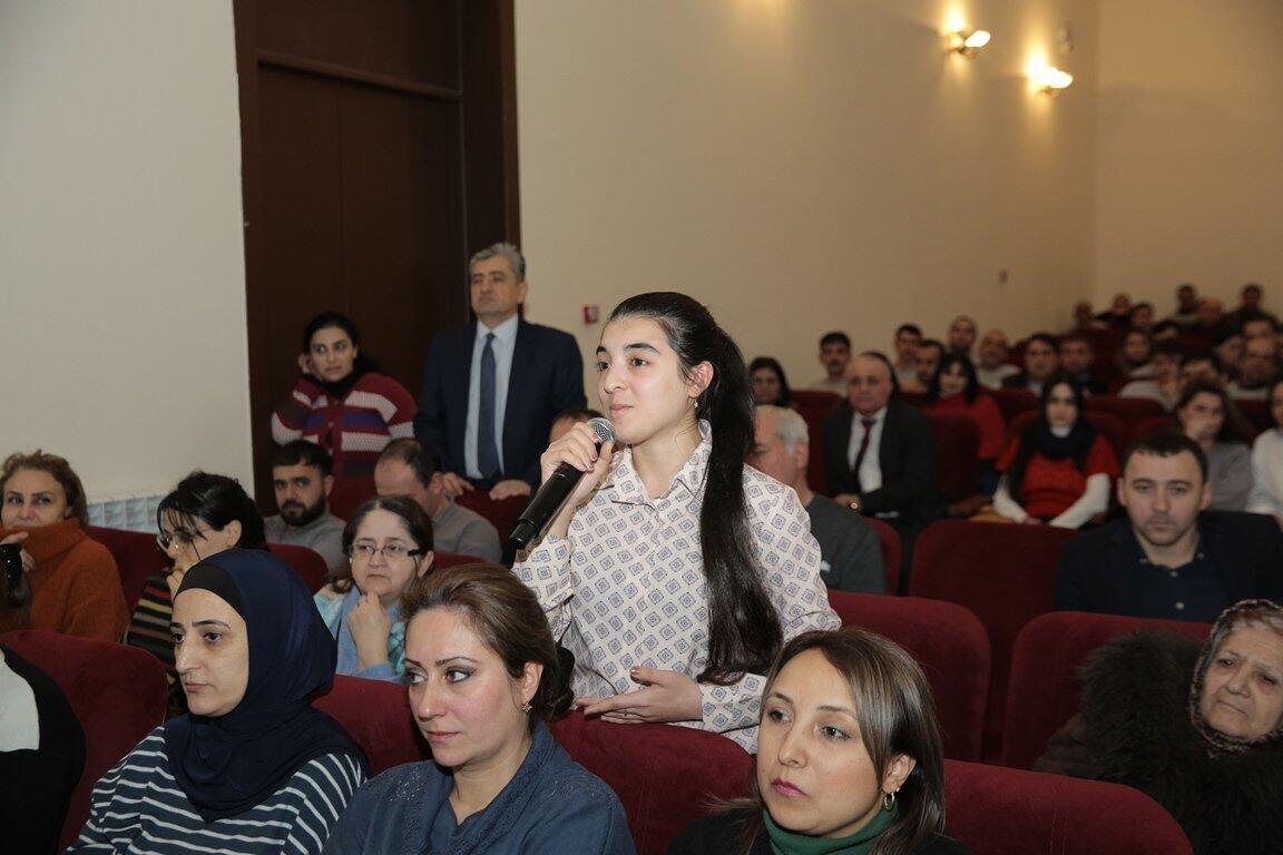 Народный артист Мансум Ибрагимов встретился с поклонниками