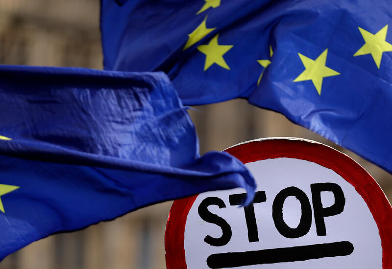 Французский политик призвал "уничтожить" Евросоюз