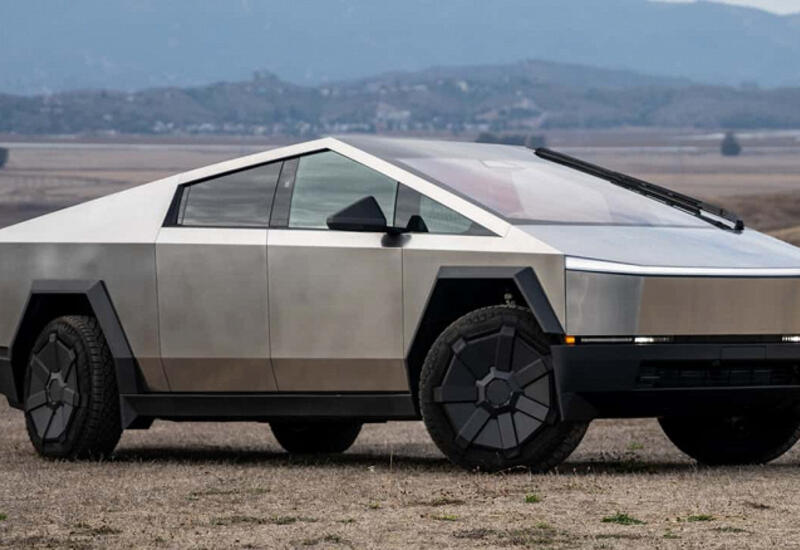 Tesla Cybertruck "съедает" собственные шины