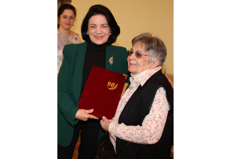 Состоялась научная конференция, посвященная 90-летнему юбилею заслуженного деятеля искусств, профессора Аиды Тагизаде